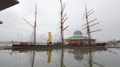 Дискавері, місто Данді