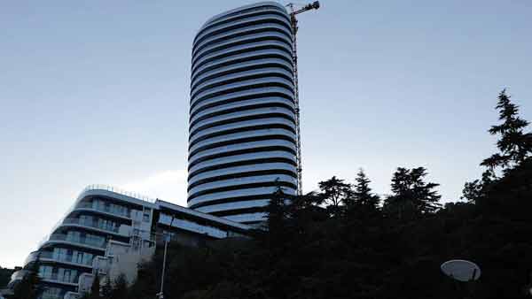 Пляж Карасан