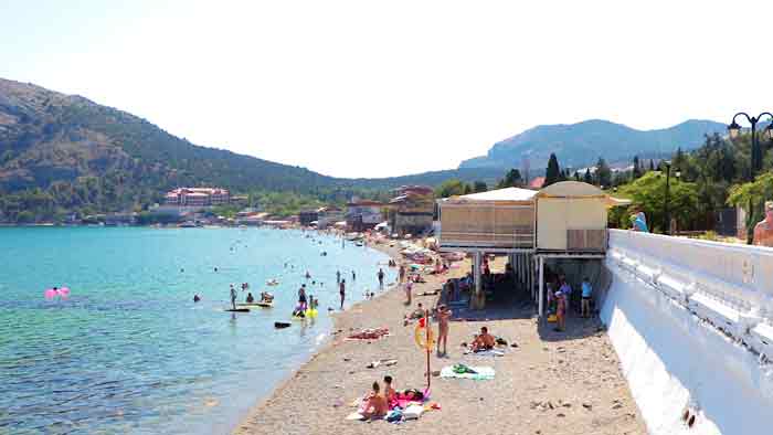 пляж в Новый Свет