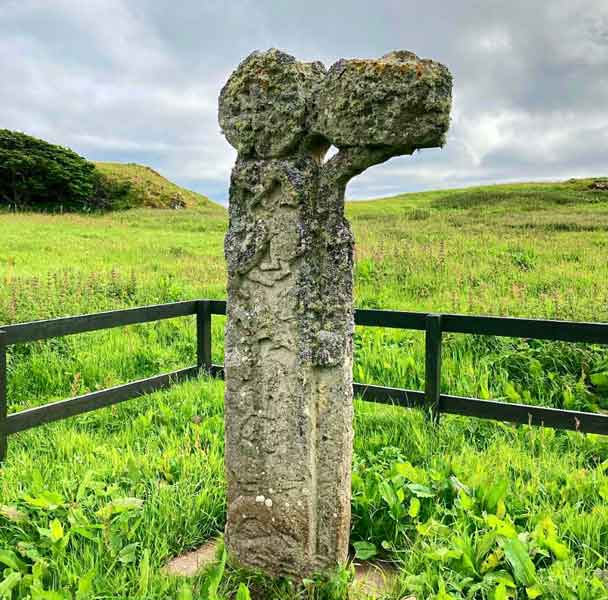 Cross on Canna