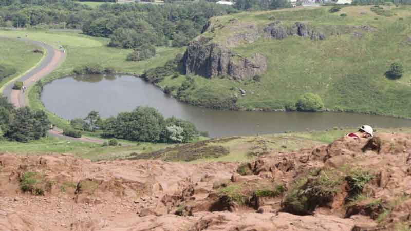 Дансапи Эдинбург